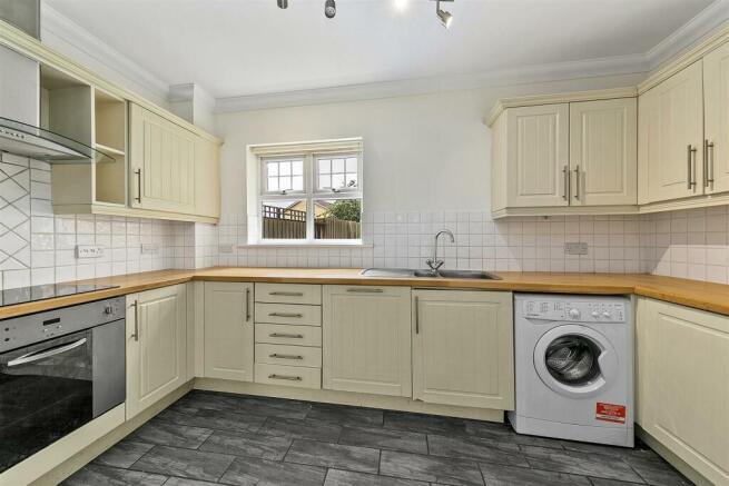 3 Raphael Court-04.J