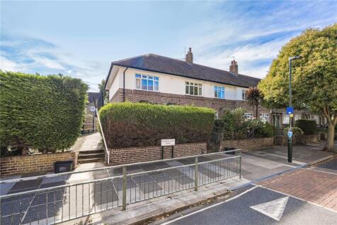 Amyand Park Road, St Margarets Village