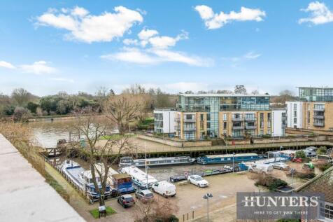 Ferry Lane, Brentford