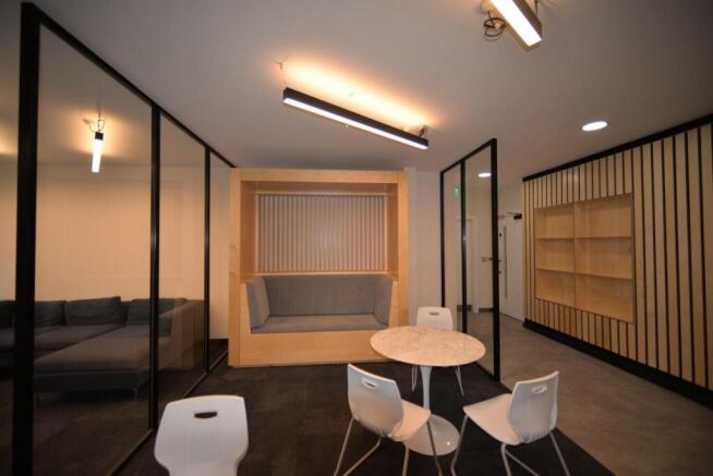 Top Floor Common Area.JPG