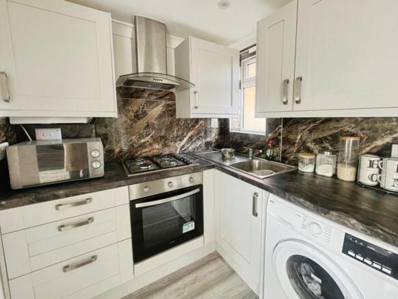 pbox-kitchen-344962.jpeg