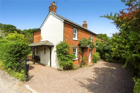 White Rose Lane, Lower Bourne, Farnham, Surrey, GU10