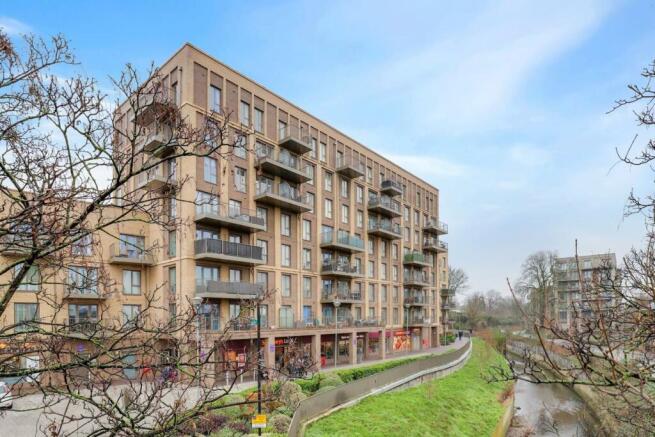 15-b319JHPropWorld - 15 Grosnevor Court - 43-mediu