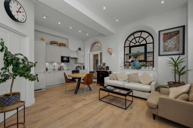 Kitchen/Reception Rm