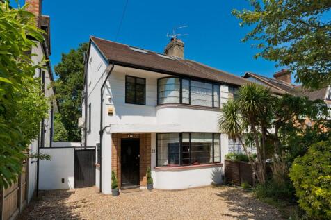 The Woodlands, Esher, Surrey, KT10