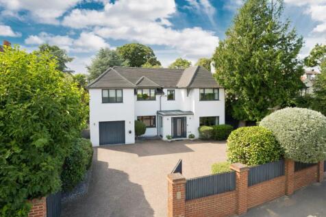 Ember Lane, East Molesey, Surrey, KT8