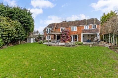 Broomleaf Corner, Farnham, Surrey, GU9