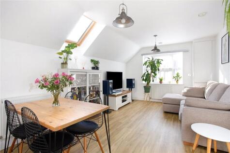 South Road, Luton, Bedfordshire, LU1