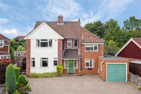 Beverley Gardens, Wargrave, Reading, Berkshire, RG10