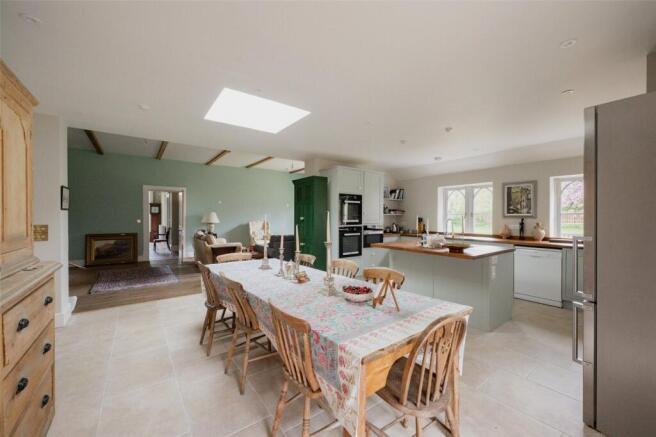 Kitchen/Breakfast