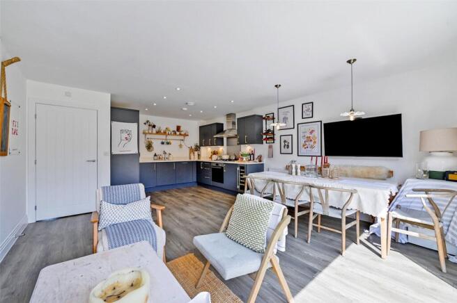 Sitting Room/Kitchen