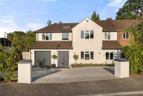 Harpesford Avenue, Virginia Water, Surrey, GU25