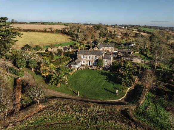 Trenarth Manor