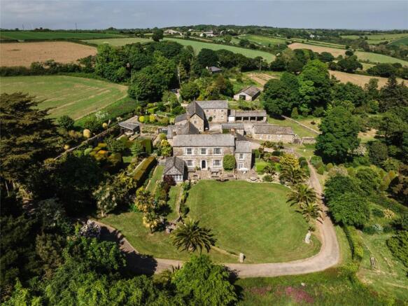 Trenarth Manor