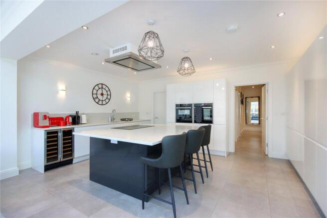 Kitchen/Dining