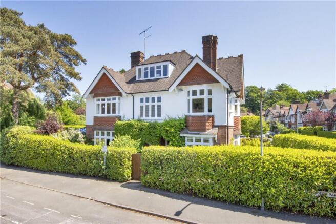 54 Madeira Park