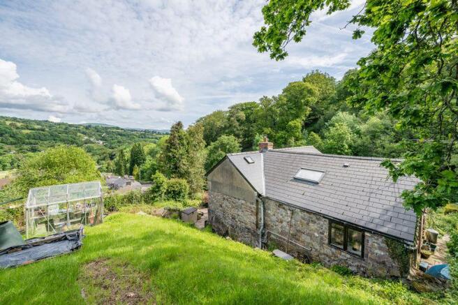 3 Bedroom Cottage For Sale In Clydach Abergavenny Np7