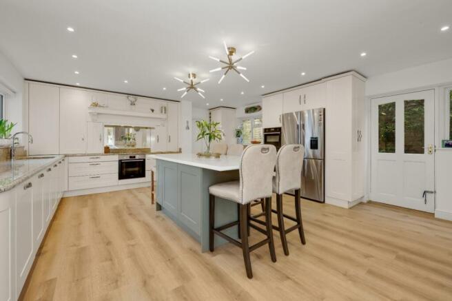 Kitchen/Breakfast