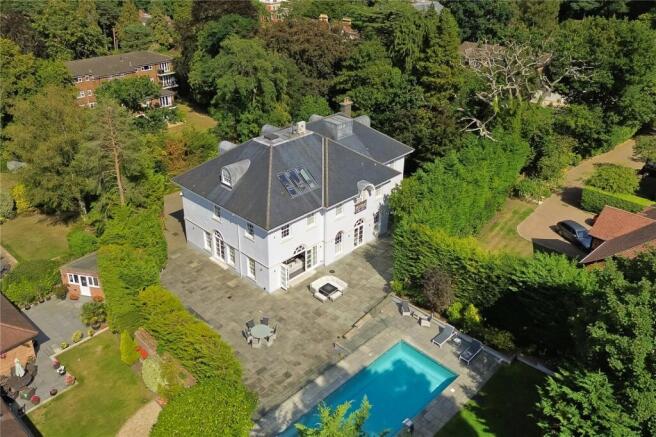 Rear Aerial External