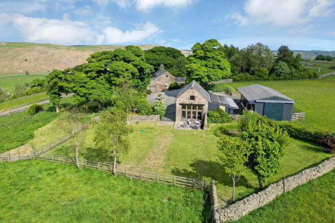 Barn & Outbuildings