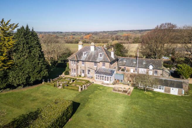 Taltbothays Lodge