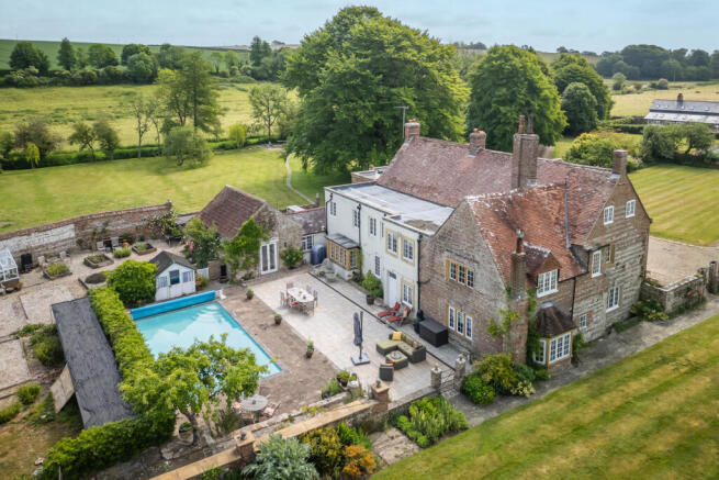 Muston Manor