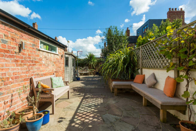 Courtyard Garden