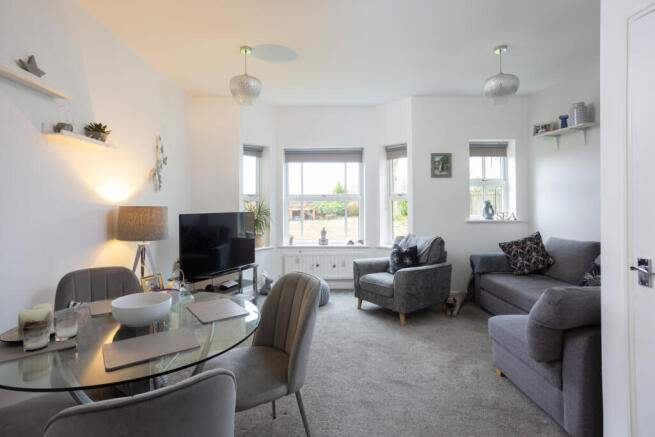 Living/Dining Room