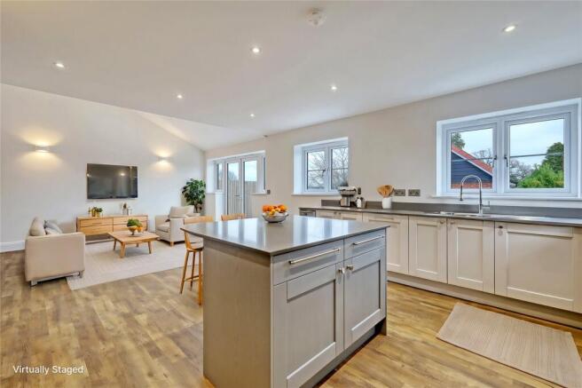Larcombe Mews