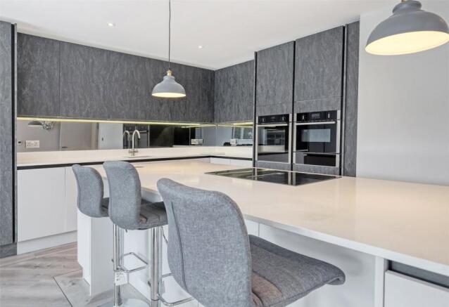 Plot 1 Kitchen