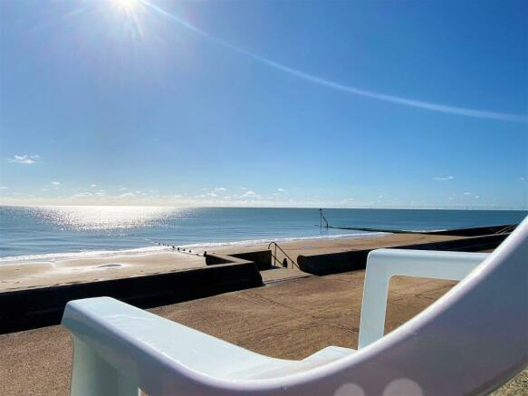 Alternative Beach Hut View