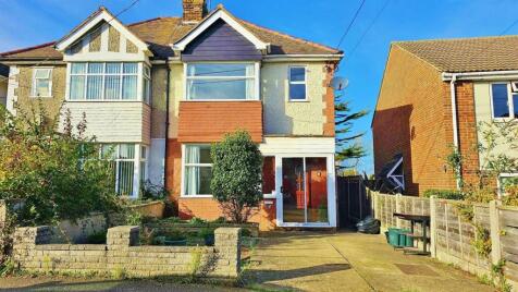 Woodberry Way, Walton On The Naze, Essex