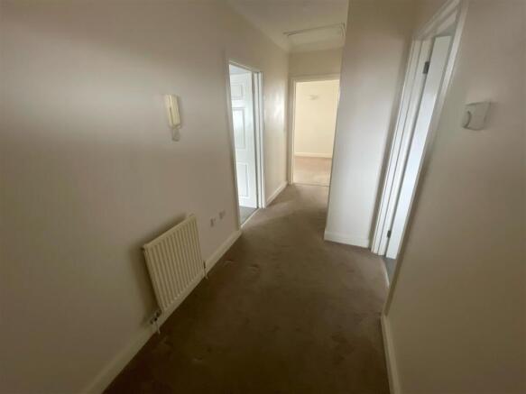 Hallway.jpg