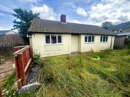 Coleford - 4 bedroom detached bungalow for sale