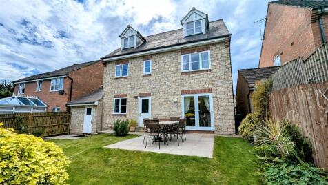 Bluebell Close, Milkwall, Coleford