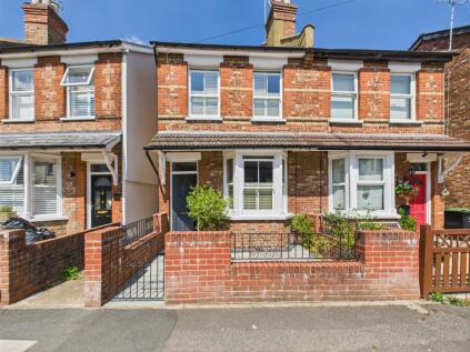 Little Roke Avenue, Kenley