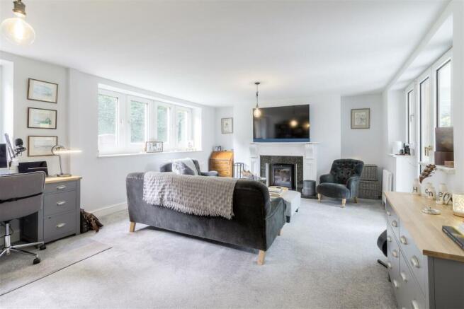 The Maples, Flat 7 Whilton Lodge [HIGHres] 004.jpg