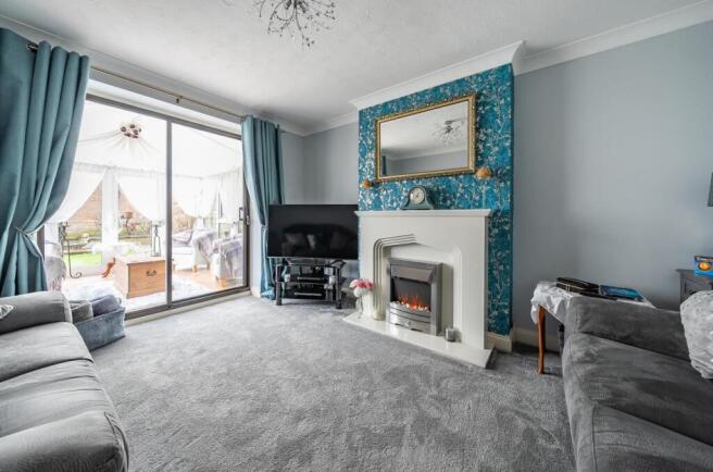 8 Peartree Close