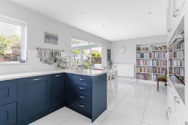 Heligan, 54 Bradbury Road