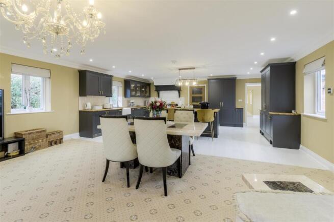 Home Farm Stables, Manor Lane