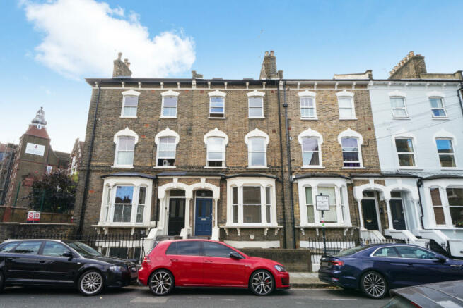 property in Cologne Road, 
Battersea, SW11