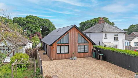 St John's Road, Bashley, New Milton, BH25