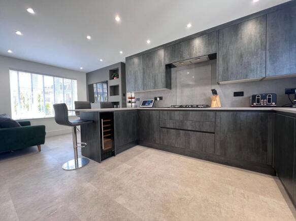 Kitchen Family Room