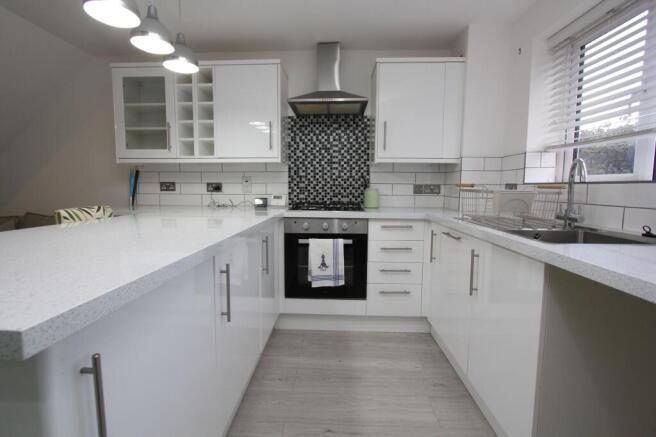 Open Plan Lounge and Kitchen