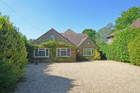 Thakeham Road, Storrington, West Sussex, RH20