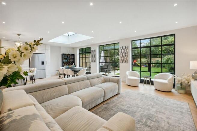 Family/Dining Area