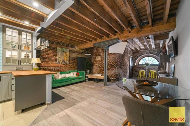 Reception/Kitchen