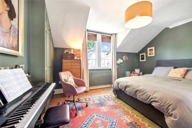 Principal bedroom