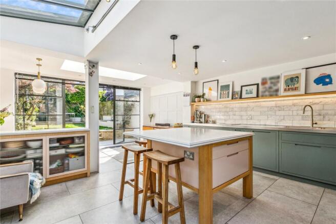 Kitchen / Family Roo