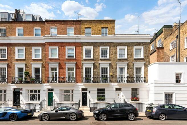 4 bedroom terraced house for sale in Moore Street, Chelsea, London, SW3